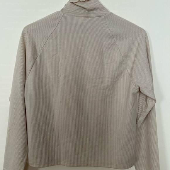 Serra Women Sweater XL Turtle Neck Cream Soft Ribbed Knit Texture Lightweight - Picture 10 of 12